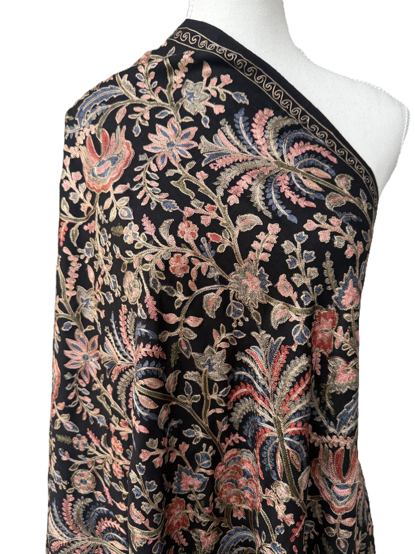 Reversible pure Pashmina shawl with black base and full silk thread embroidery,Reversible embroidered Pashmina shawl – black base with silk thread design