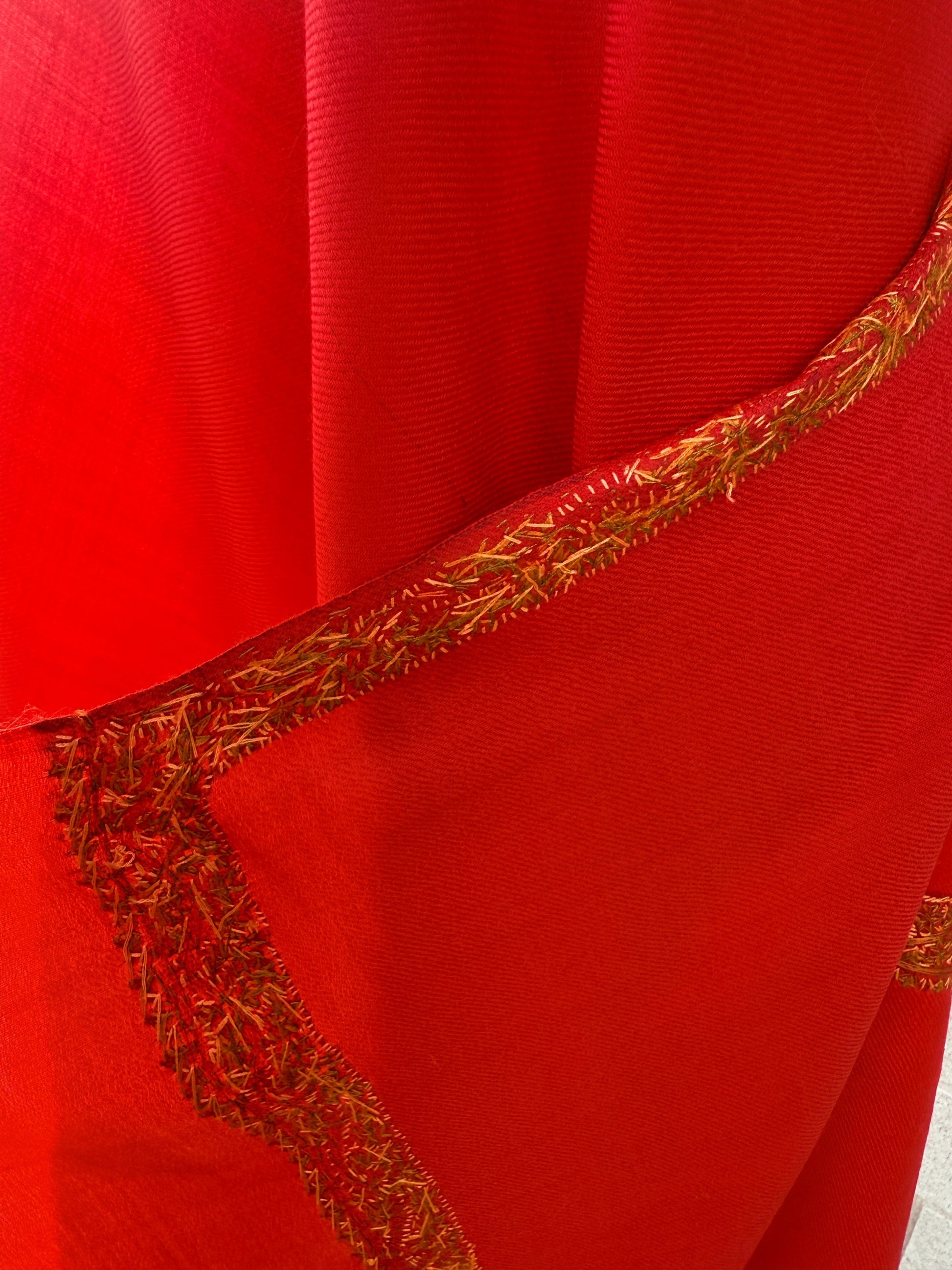 zari work, Pashmina shawls, SHawls online, cashmere shawls, pashmin in nz, buy shawls in nz, Online Shawls, Shawls sale