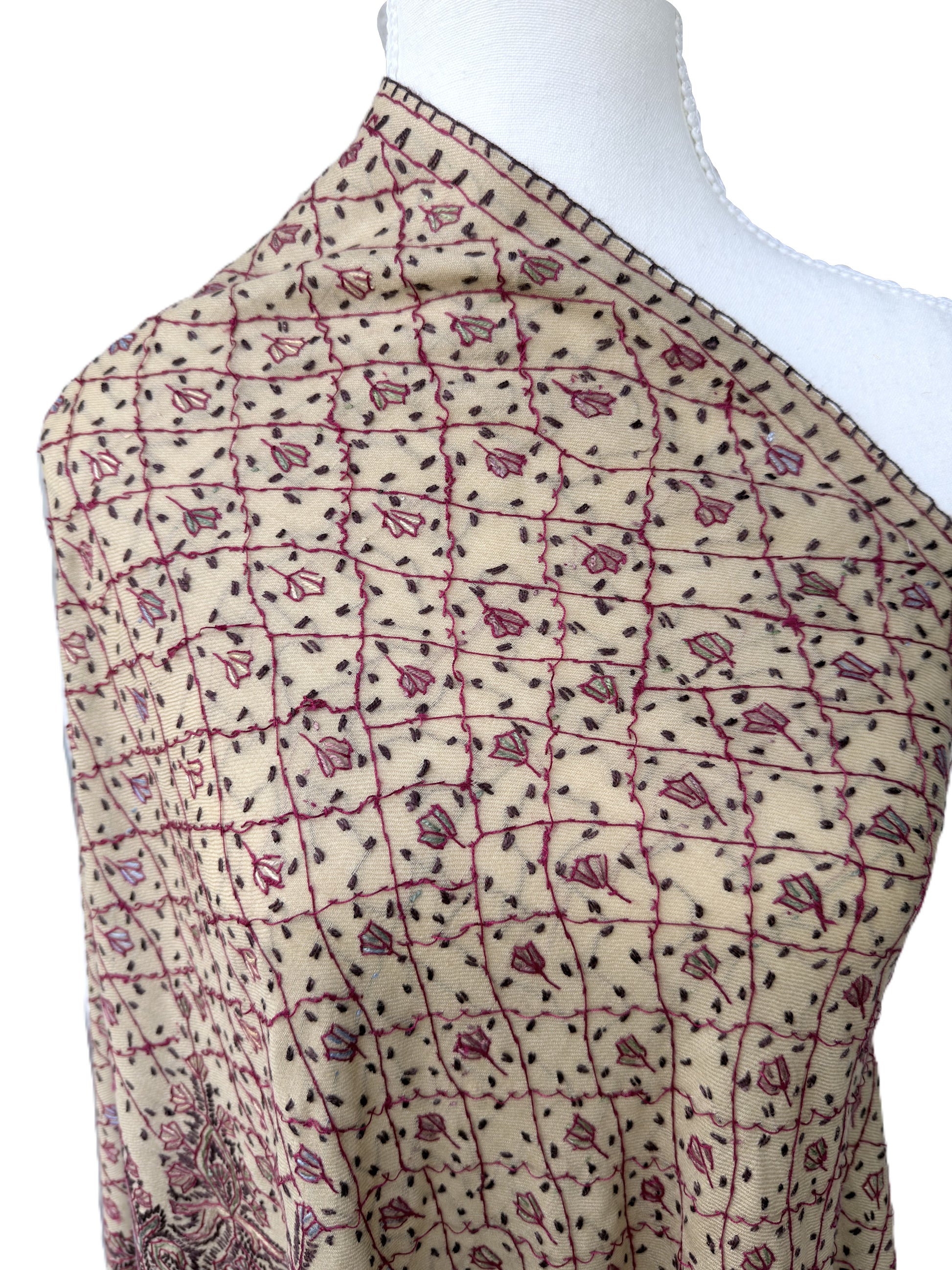 pashmina shawl, kashmiri shawl, sozni embroidery, beige shawl, embroidered shawl, handmade shawl, luxury shawl, soft wool shawl, lightweight shawl, designer shawl, womens shawl, premium shawl nz, nzshawls, gift shawl, elegant shawl, traditional shawl, grid pattern shawl