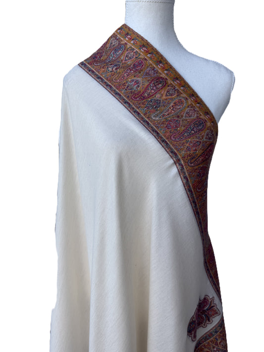 Ivory Kani Pashmina Shawl with Multicolour Paisley Border, Elegant Ivory Pashmina Shawl , Kashmiri Pashmina Shawl, Minimalist Pashmina Shawl, winter shawls NZ,pashmina scarf NZ,pashmina shawl NZ,buy pashmina stole New Zealand,authentic pashmina shawls online,pure pashmina scarves NZ, Kashmir shawls NZ